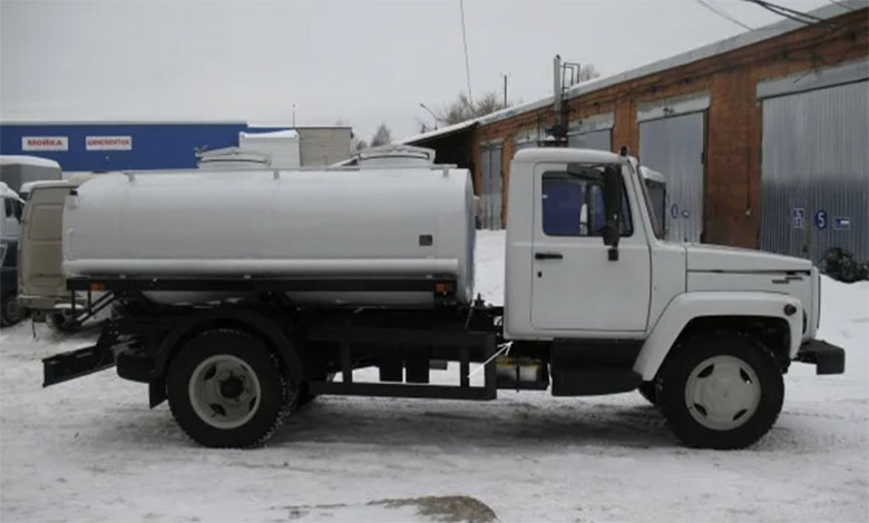 Водовоз ГАЗ-3309 для доставки воды